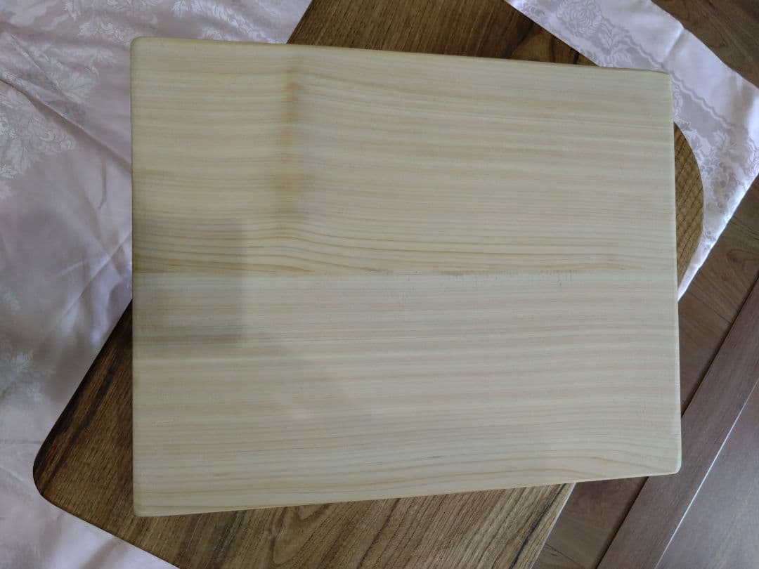 栗の木の椅子➕️カッティングボードのセット ねこさん様専用になり