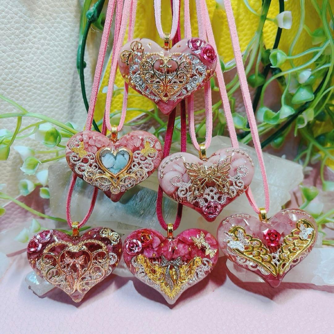 癒しのオルゴナイト❤️ソープストーン＋ピンクトルマリンのハート型♡