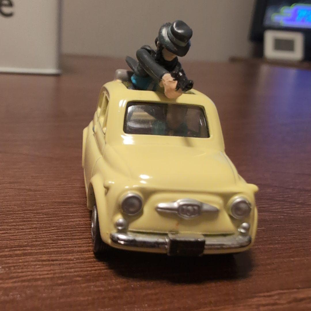 ルパン三世　カリオストロの城　フィアット500