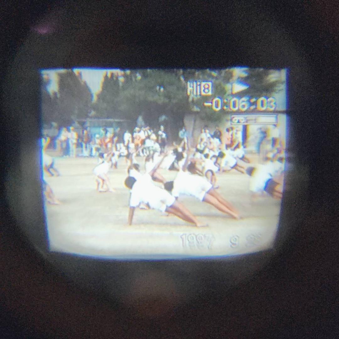 【動作確認済】SONY 高画質 Hi8 8ミリ ビデオカメラ CCD-TR3