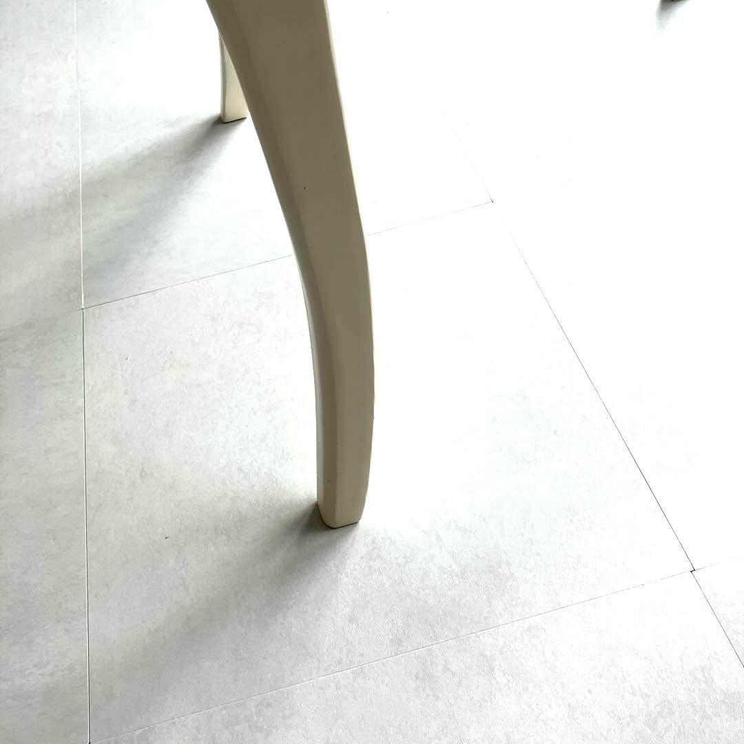 美品　Francfranc 猫脚　ダイニングテーブル75センチ　アイボリー