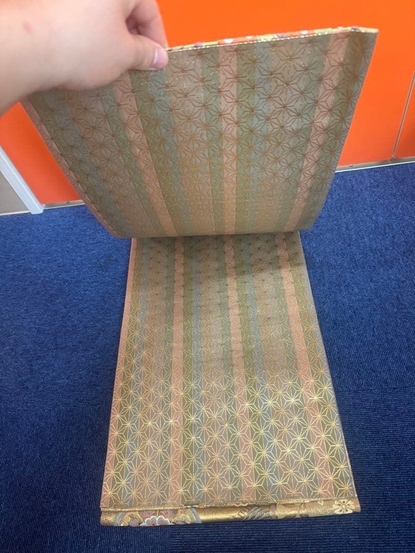 2694袋帯 古代彫金紋 西陣織 金糸 高級上質上品 約440cm 未使用