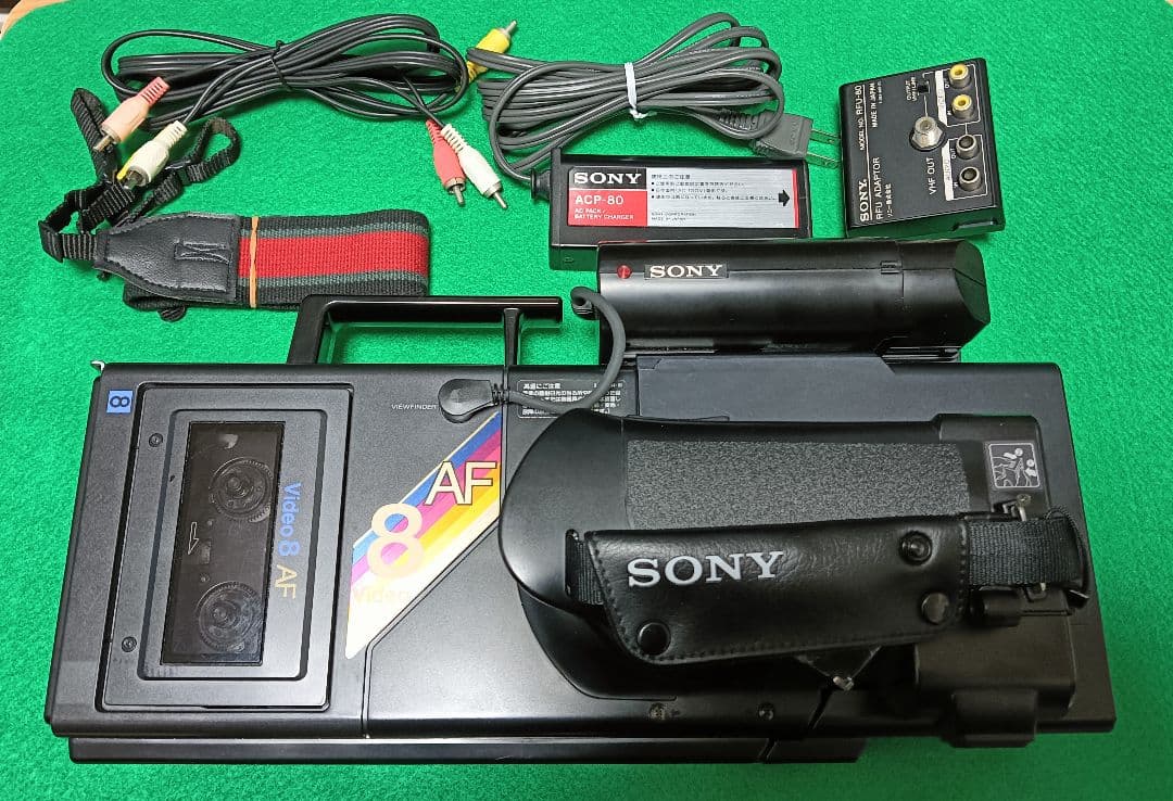 SONY 8ミリビデオカメラ CCD-V8AF