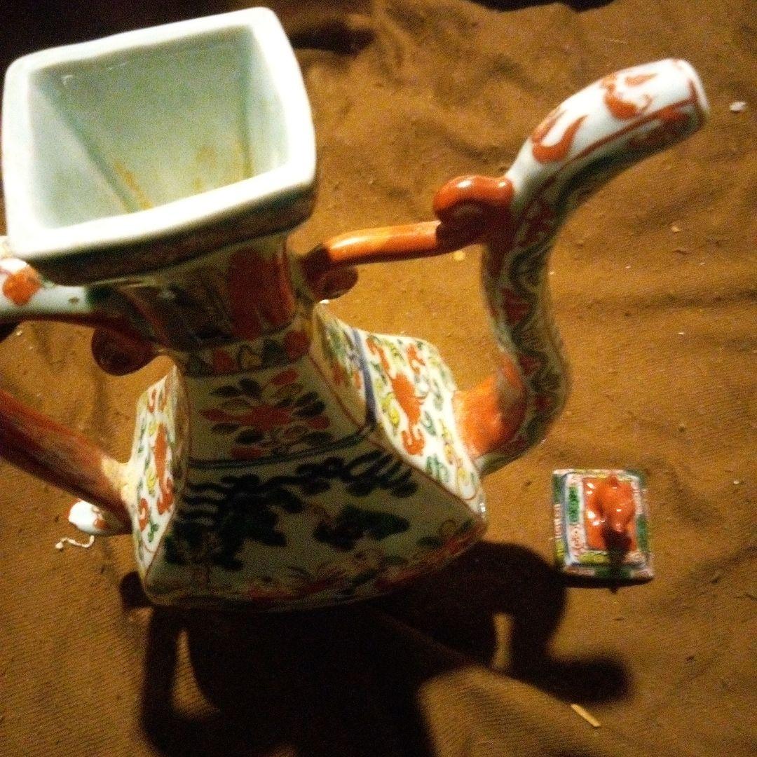 中国陶磁器 明萬歴赤絵 水差しB - メルカリ