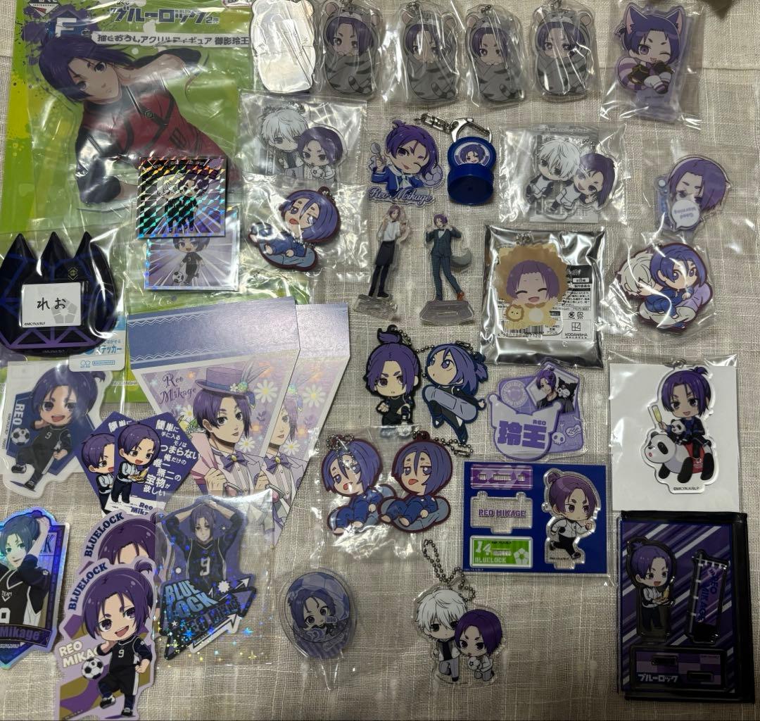 ブルーロック 御影 玲王 まとめ売り - メルカリ