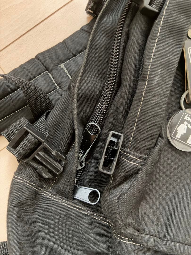 bitch skateboards ビッチ スケートボード　リュック　バッグ