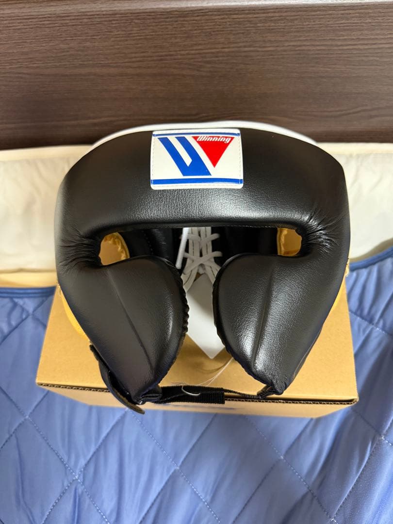 ウイニング winning ヘッドギア 黒／金