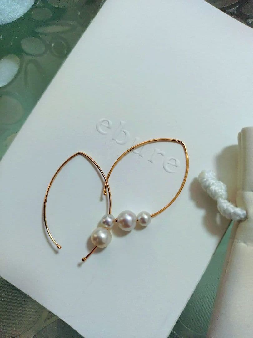 MIZUKI ミズキ K14YG 2Pパール バナナフープピアス エブール - メルカリ