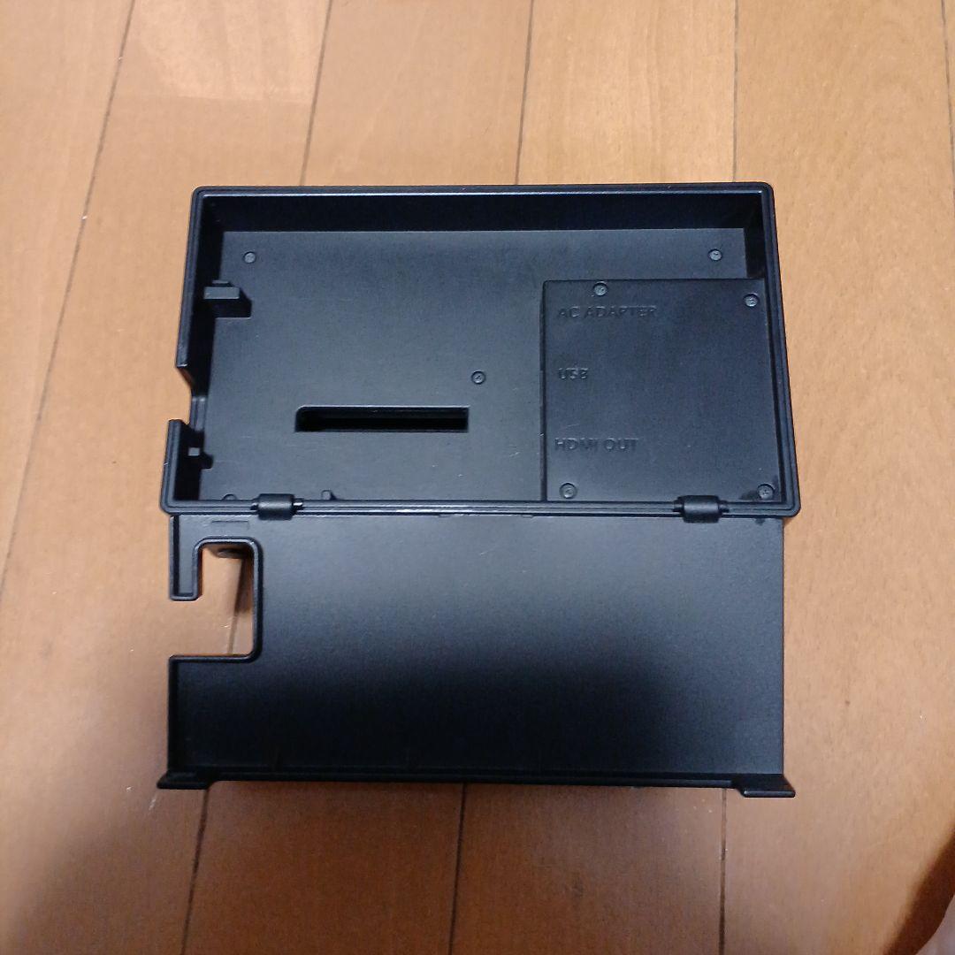 Nintendo Switch 本体　ケース、64Gbメモリーカード付き