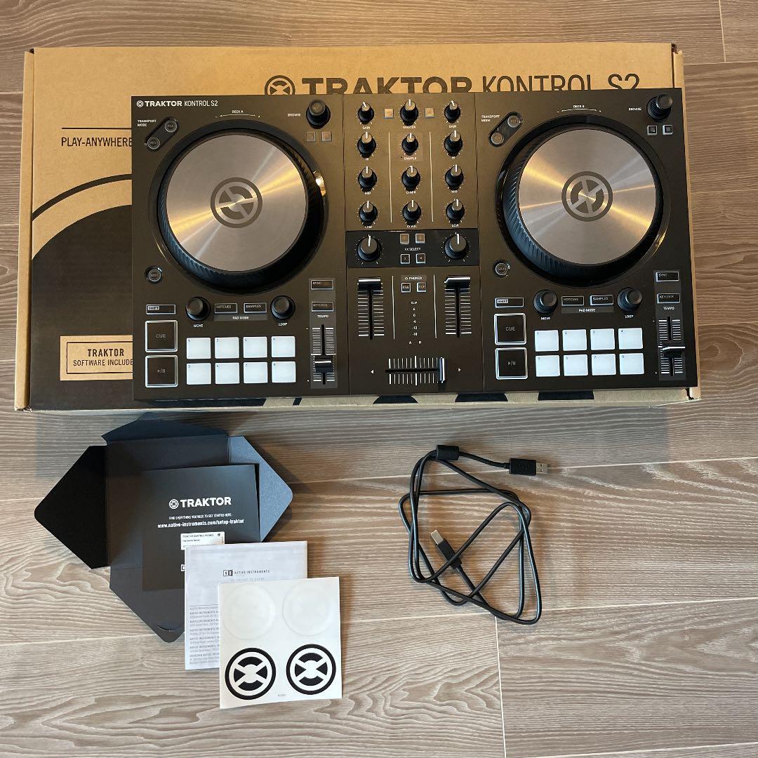 TRAKTOR KONTROL S2 MK3 ハードケース付き L108682141 - DJ機材新品