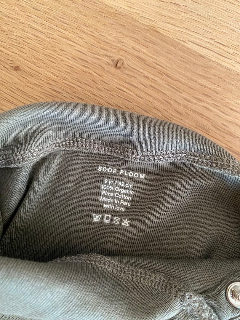 美品】soor ploom エッセンシャル タートルネック 2yの通販はau PAY