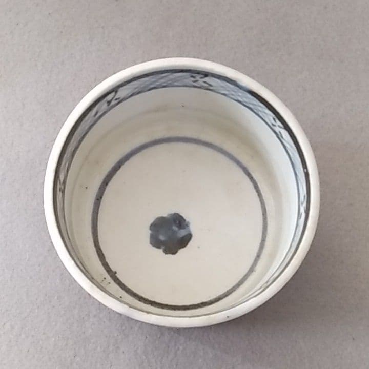古伊万里蕎麦猪口　金継ぎ練習用　金継ぎ　No3 江戸中期
