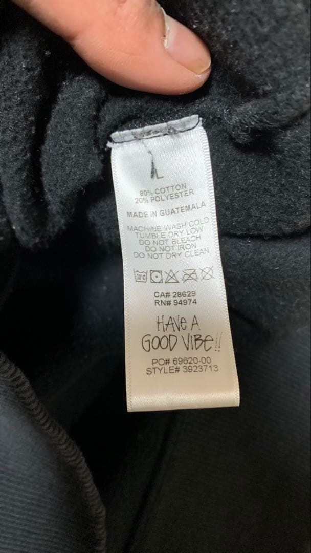 Stussy ブラック パーカー Lサイズ