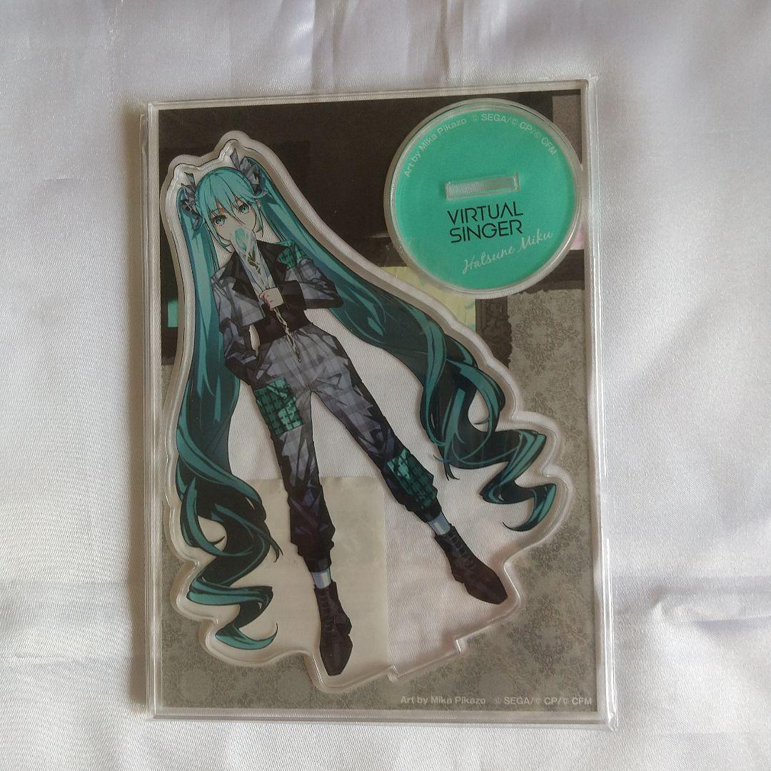 初音ミク×ZOZOTOWN グッズセット プロセカ 第一弾 アクスタ 缶バッジ