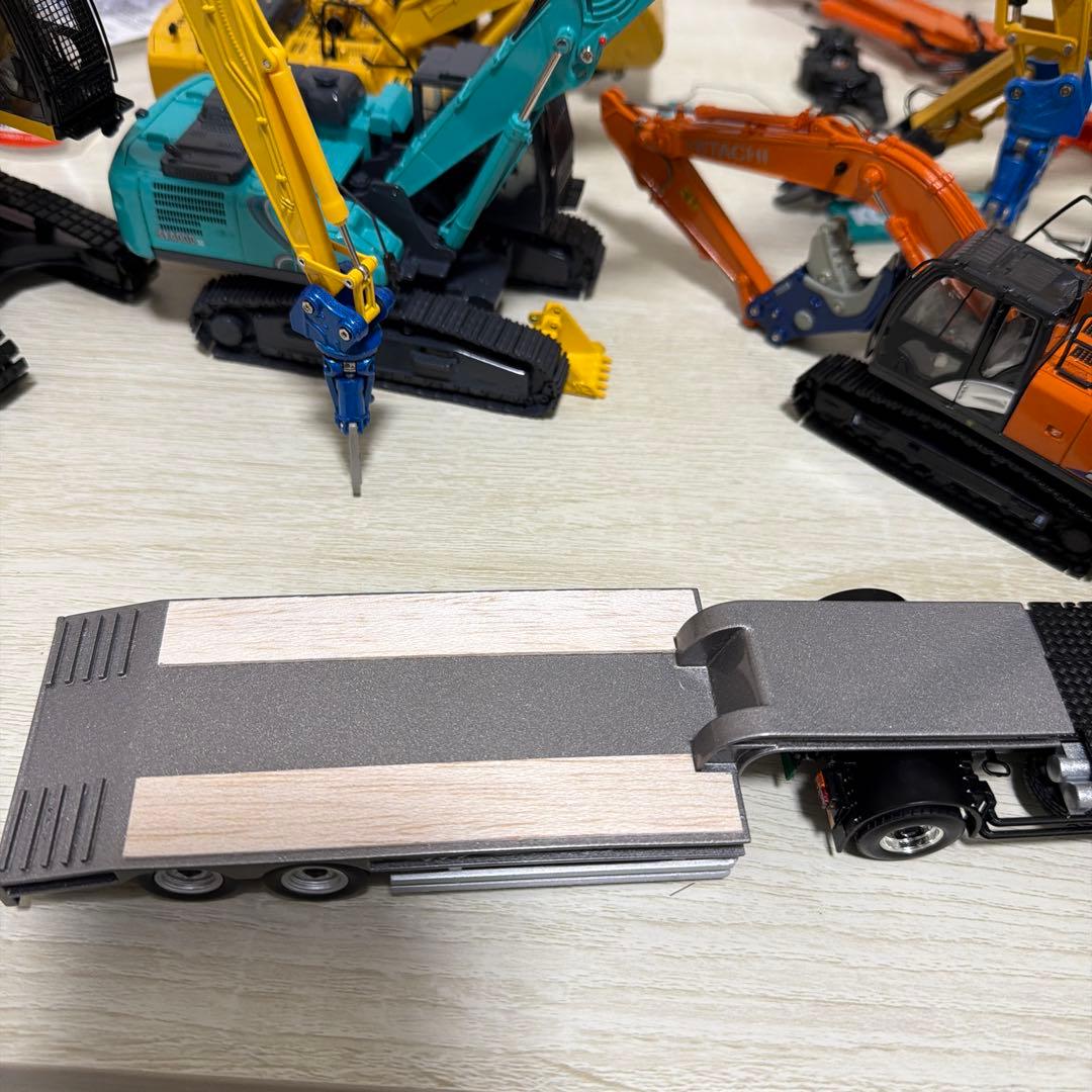 重機8軸トレーラーお値引きできます。バラ売り可 - メルカリ