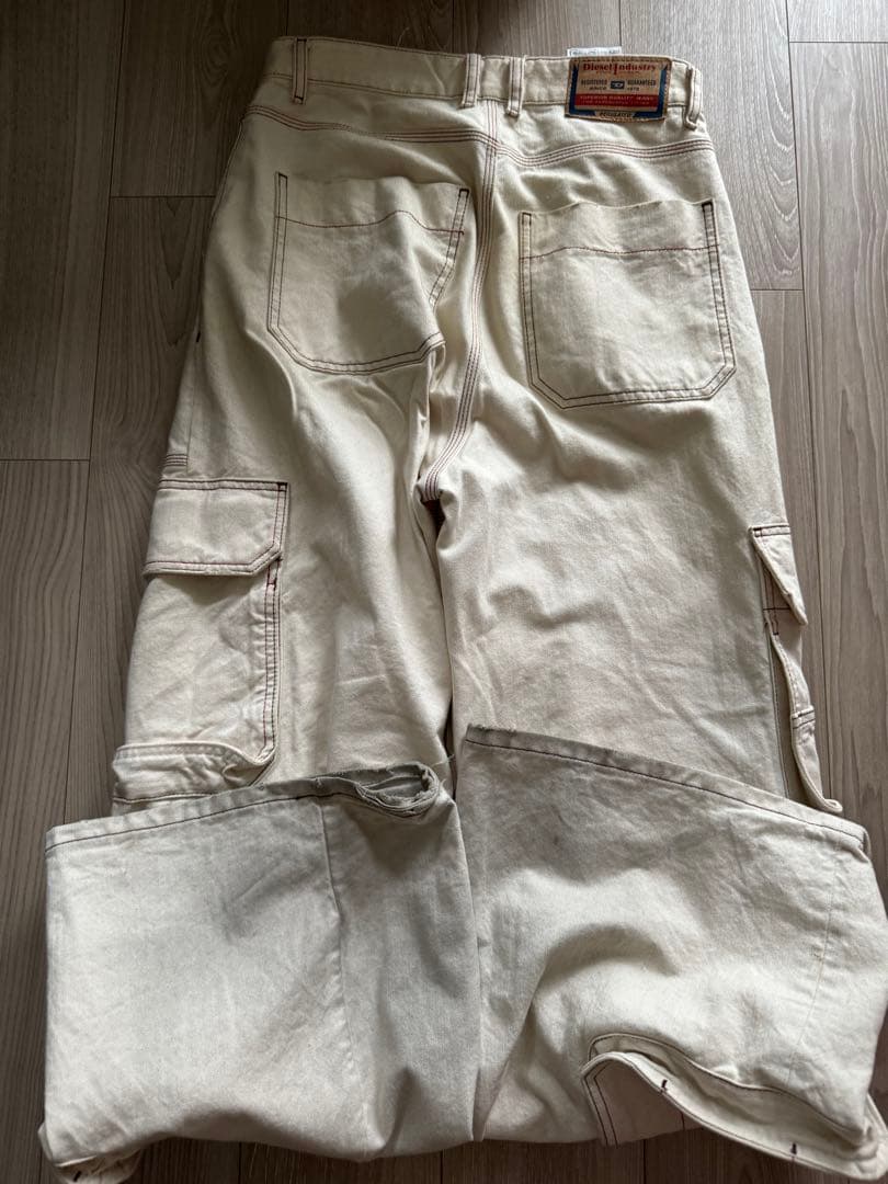 diesel D-SIRE-CARGO-D ベージュ カーゴパンツ サイズ24
