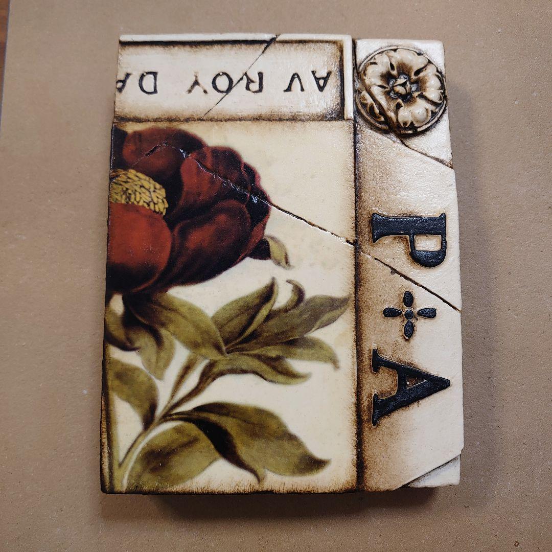 シド ディケンズ Sid Dickens メモリーブロック T-51 ブラン