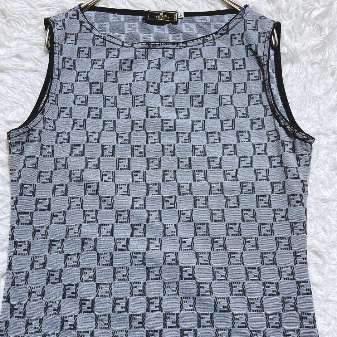 希少⭐️フェンディ　タンクトップ　ズッカ柄　総柄　ノースリーブ　イタリア製　夏