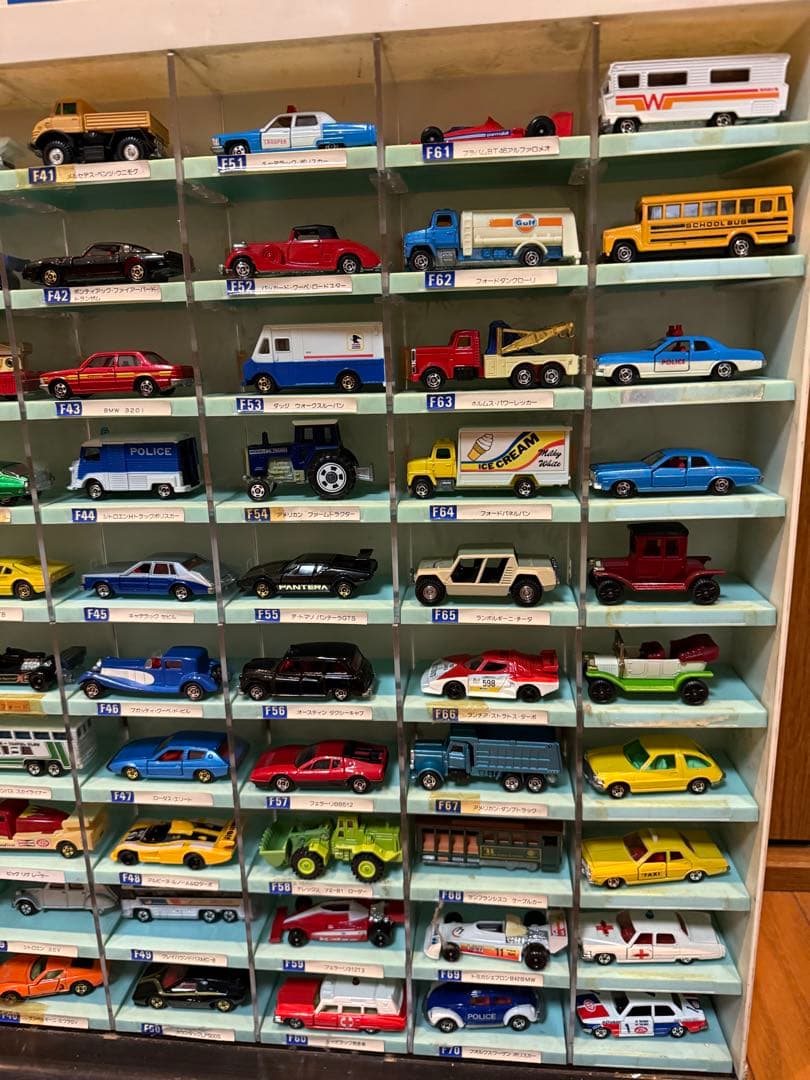 C*I様 絶版超希少品　トミカ 青箱外国車シリーズ 非売品ディスプレイケース付