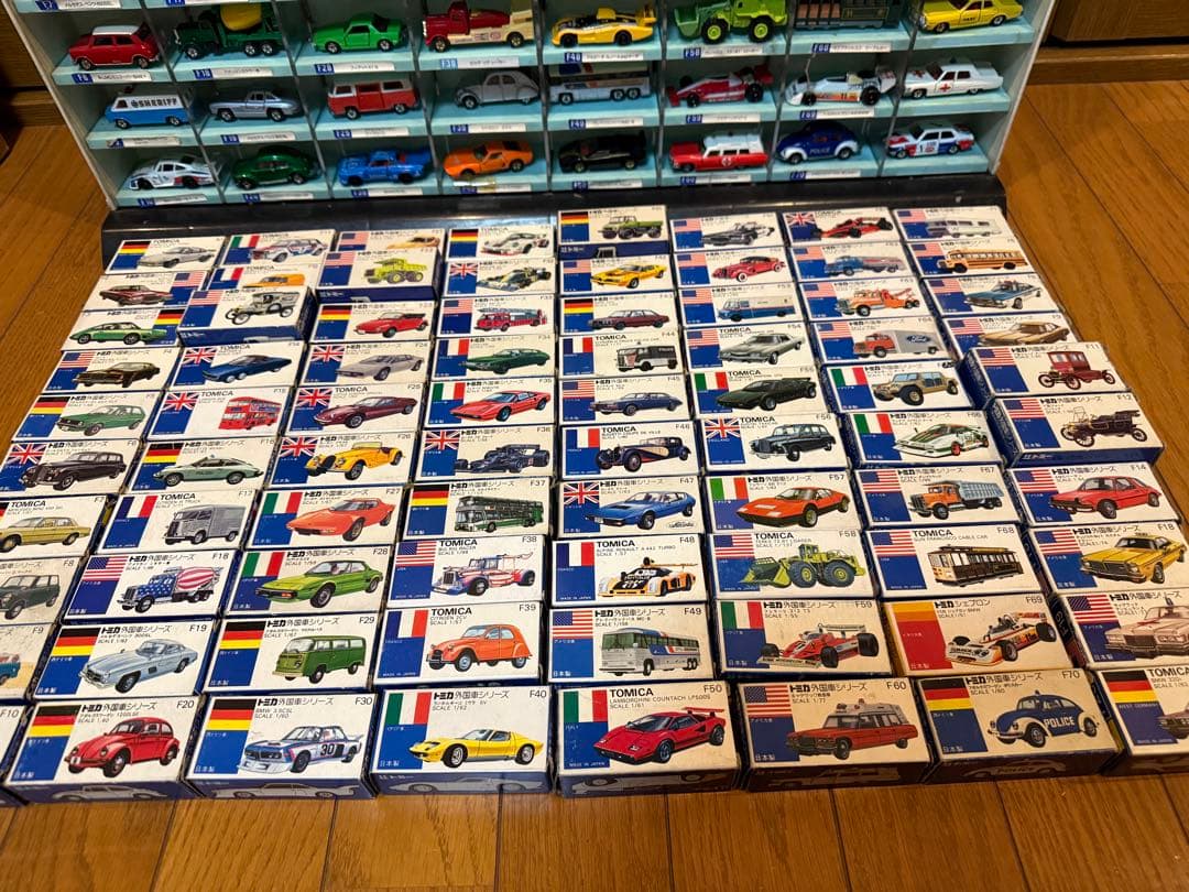 C*I様 絶版超希少品　トミカ 青箱外国車シリーズ 非売品ディスプレイケース付