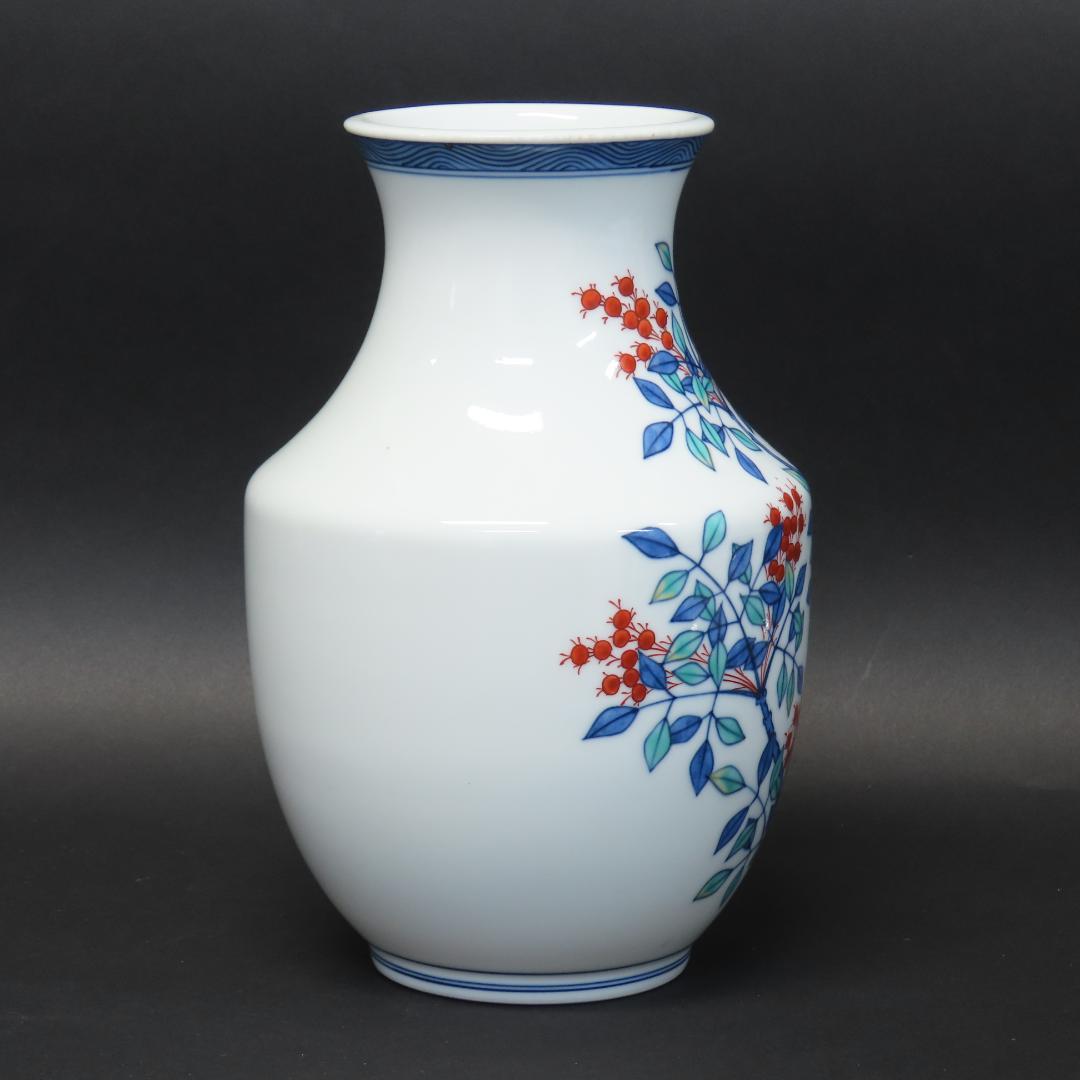 ⭕407 今泉今右衛門 錦南天絵花瓶 高21cm/色鍋島 人間国宝 有田焼