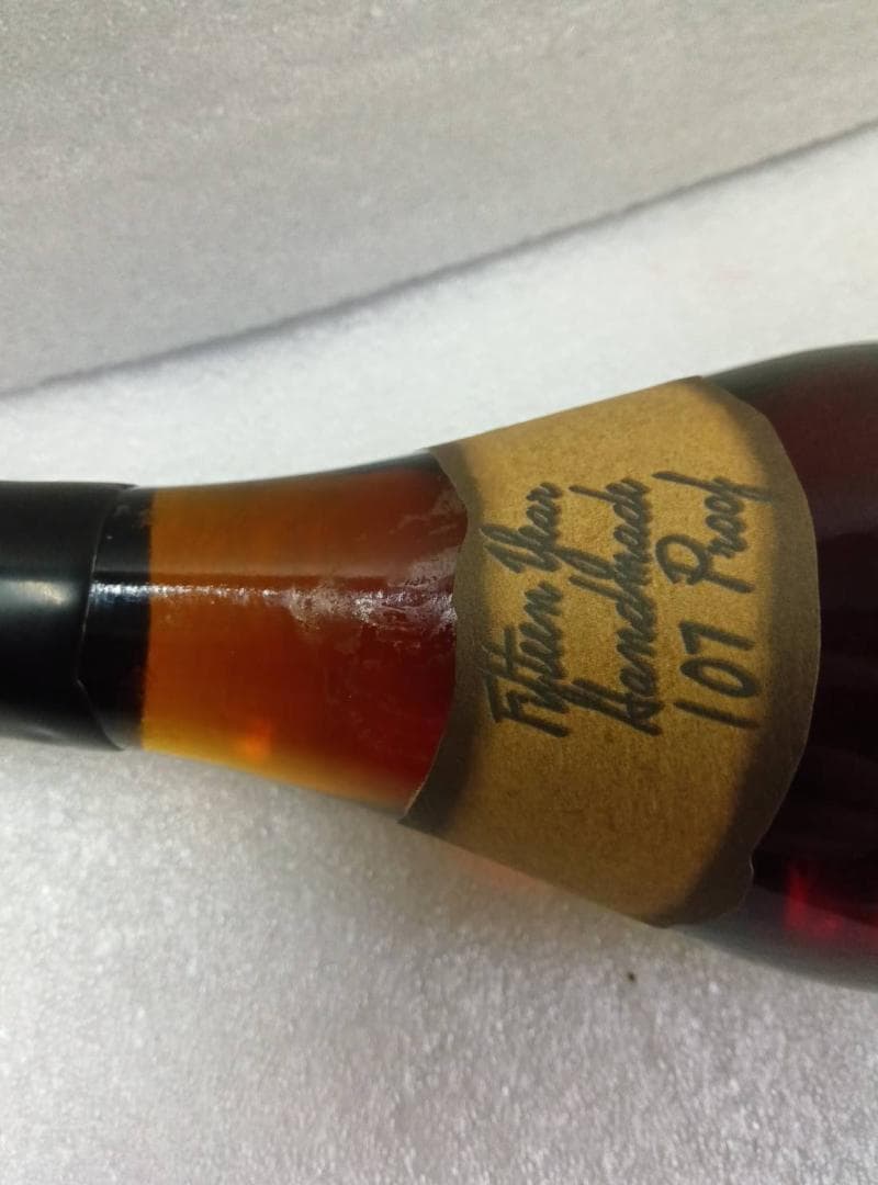 Very Old St.Nickレアバーボンウイスキー 107プルーフ 15年