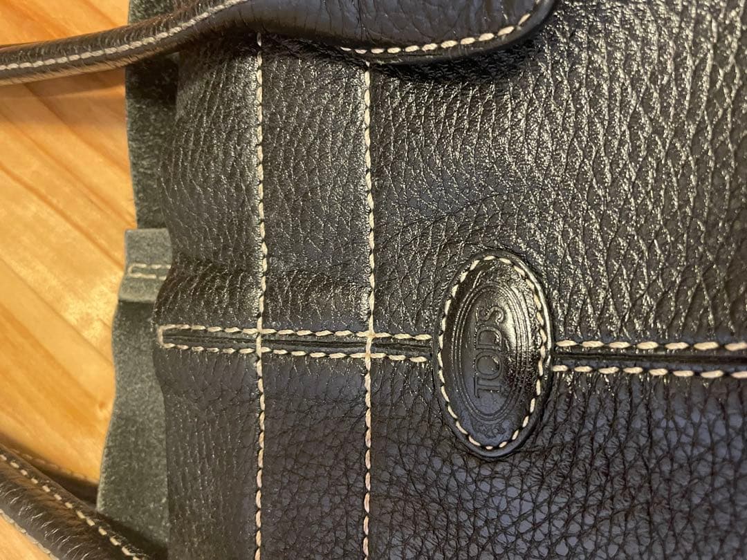 トッズ　バック　黒　レザー　手提げバック