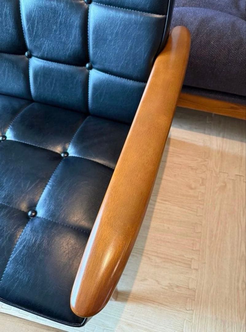 カリモク60 Kチェア 1シーター ブラック オットマン セット