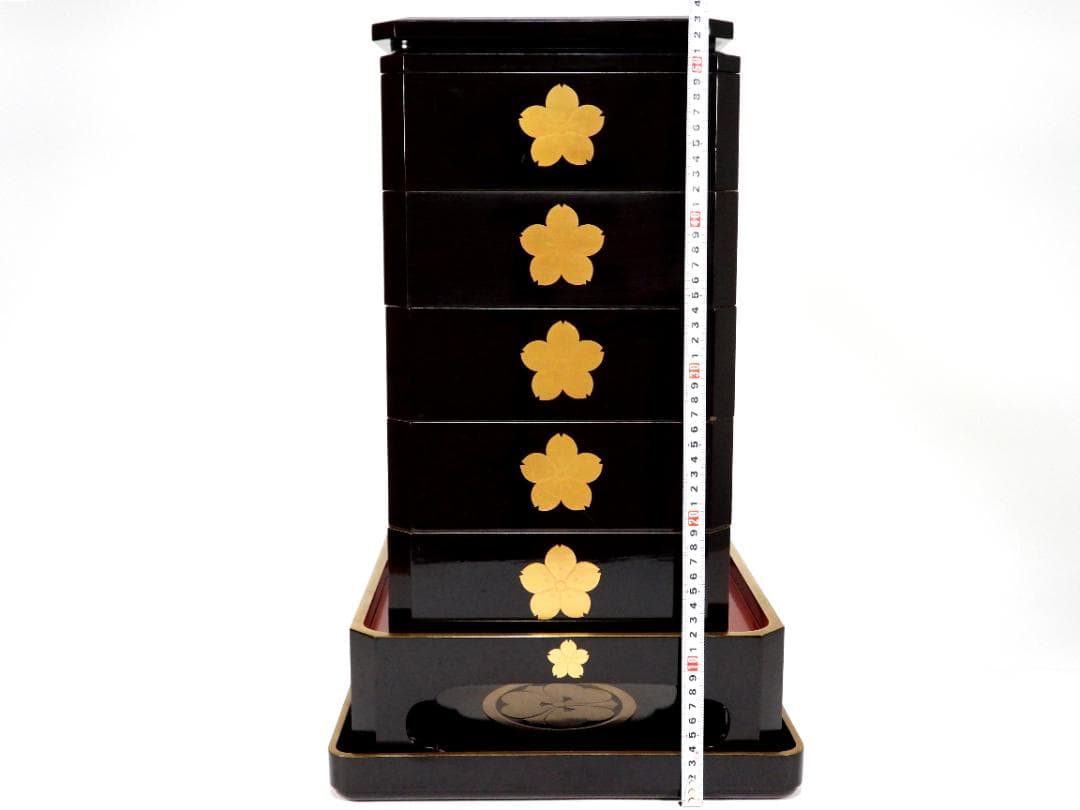 お重箱 5段重 金蒔絵 桜紋　蓋２枚 高脚台付