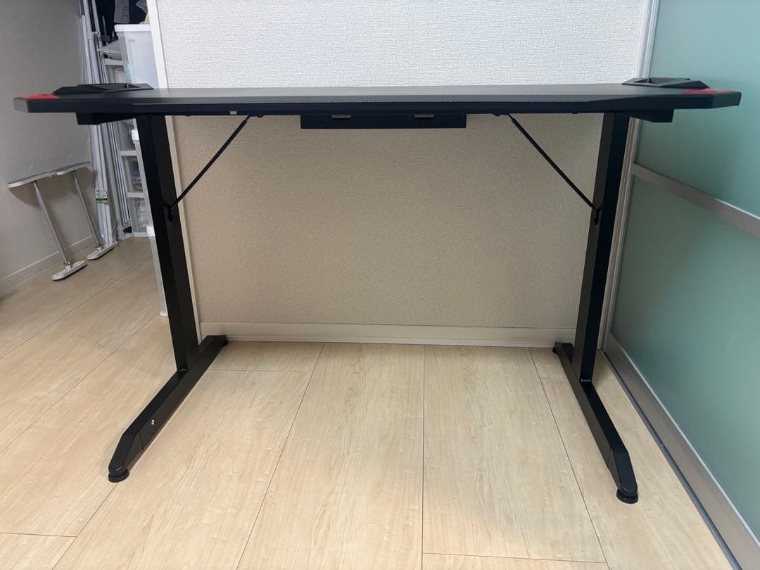 ニトリ　ゲーミングデスク　GM001 118BK/RE 幅118cm