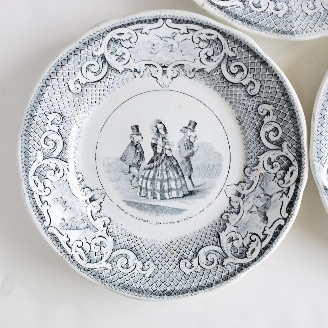 クレイユモントロー グリザイユ 絵皿3枚組