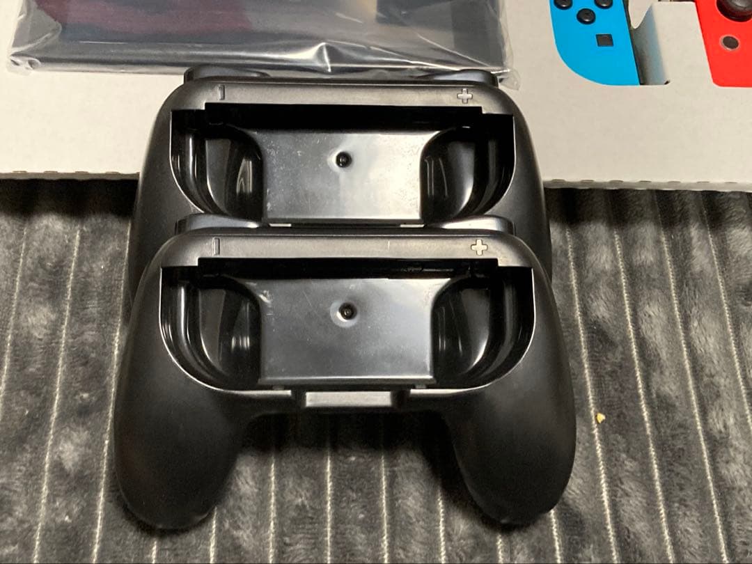 Nintendo Switch 本体　箱付き　おまけつき