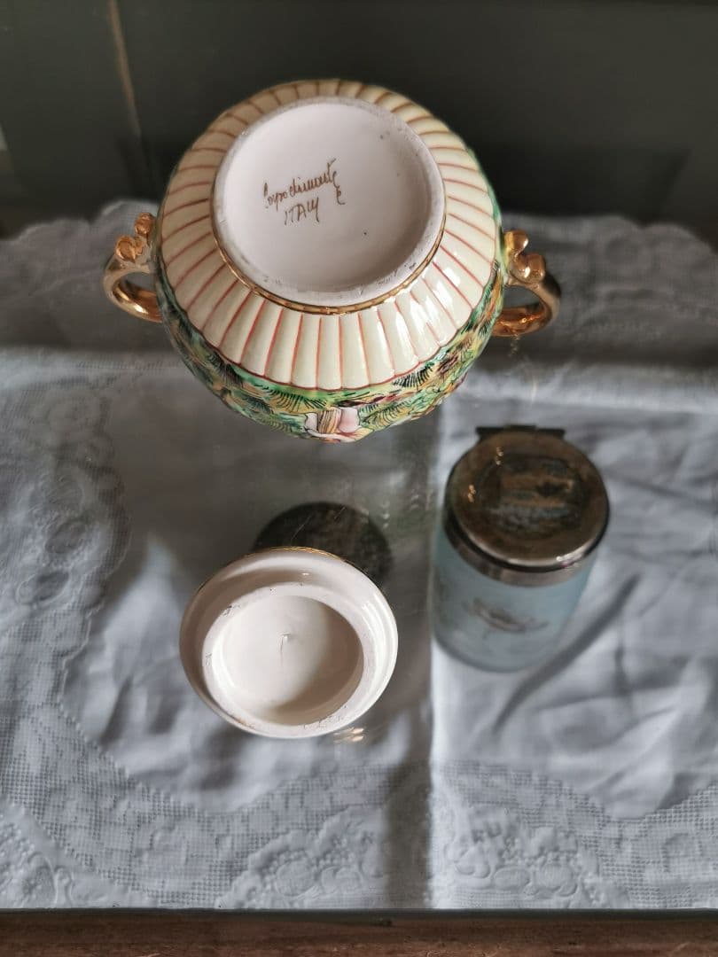 アンティークイタリア カポディモンティ 子供と鳥 実り 釣り 収穫