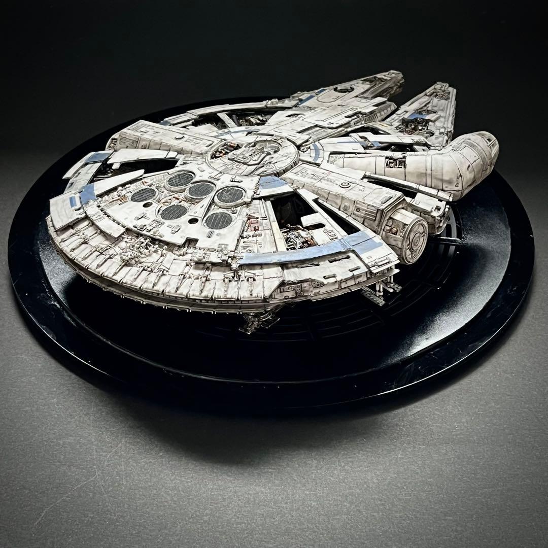 スターウォーズ　ミレニアムファルコン　サヴァリーンvr. 1/144 バンダイ