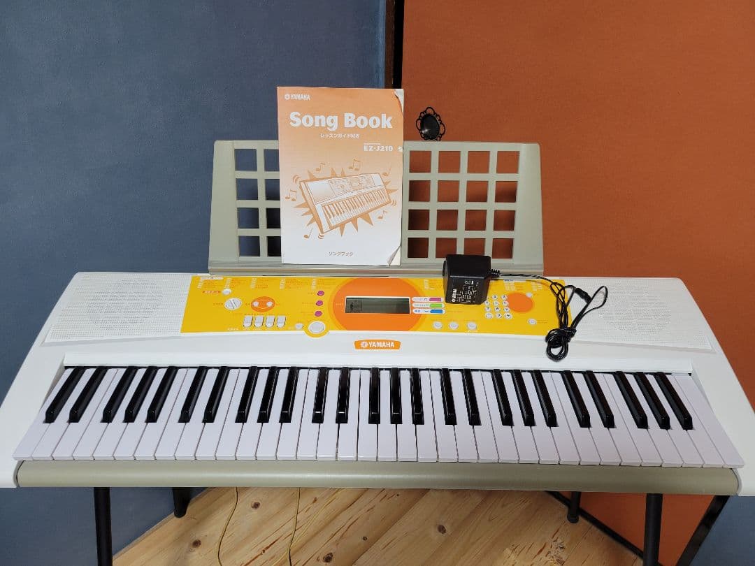 YAMAHA EZ-J210 電子キーボード