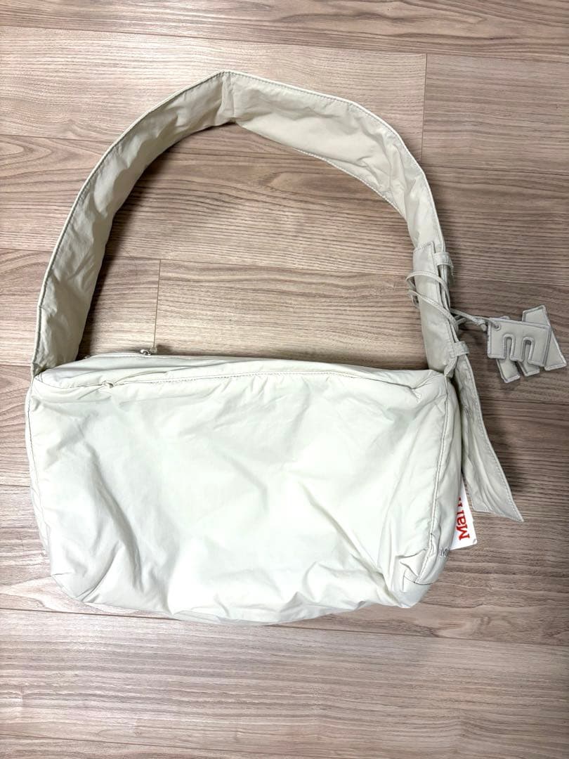 Marmot×ETRE TOKYO PERTEXパディングショルダーバック