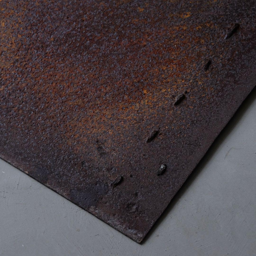 錆びた鉄板　絵画 看板 黒板 メニュー オブジェ 古道具 インダストリアル