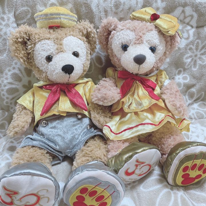 美品】ディズニーランド 30周年 ハピネスイズヒア ダッフィー&シェリー