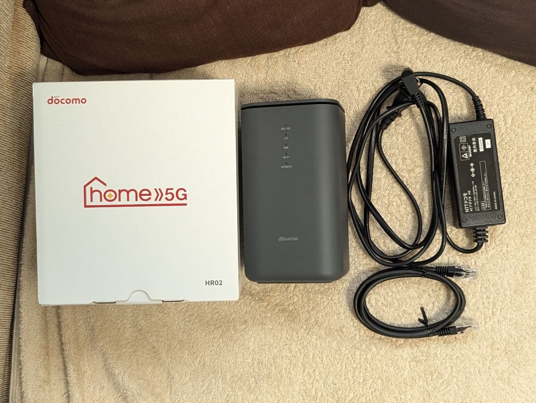 docomo home5g HR02 ダークグレー