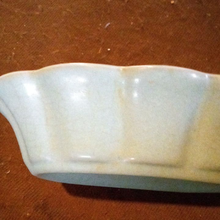 中国陶磁器　南宋官窯　蓮弁鉢