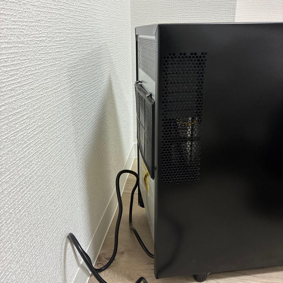 Shelddi ブラック 家庭用小型冷蔵庫 ガラスドア 3段　23L