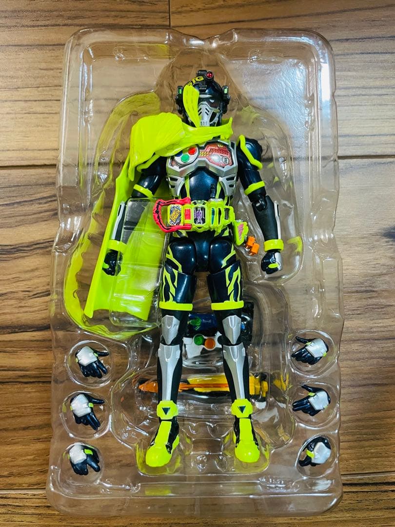 S.H. フィギュアーツ 仮面ライダー スナイプ シューティングゲーマー