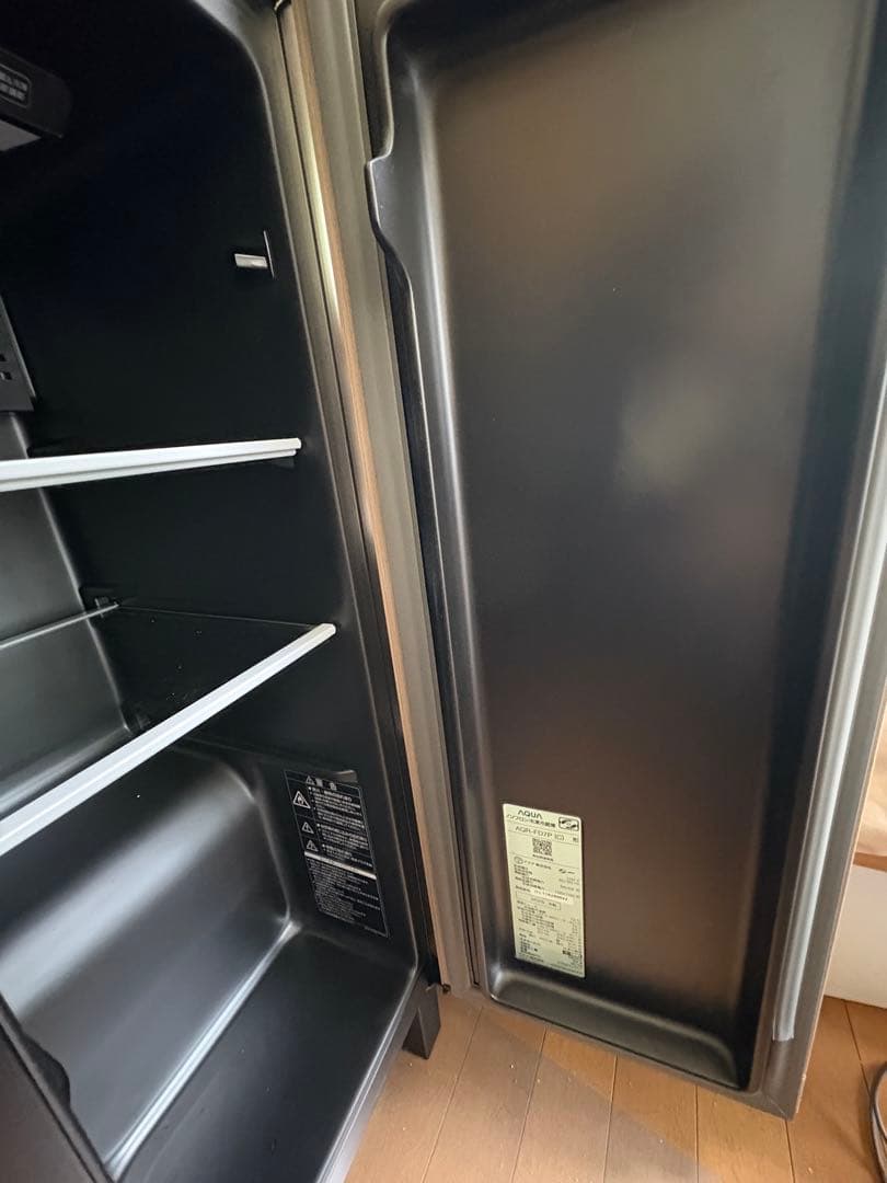 Aqua looc 小型冷蔵庫冷凍庫