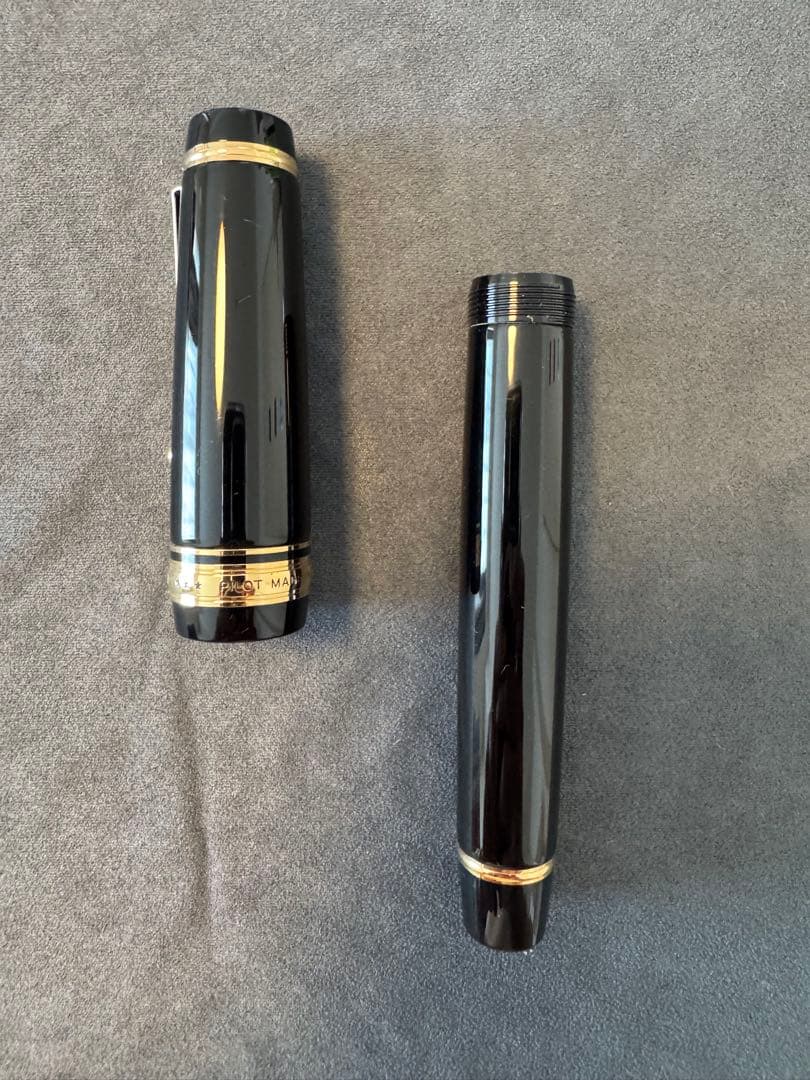 Pilot CUSTOM URUSHI 軸とキャップのみ