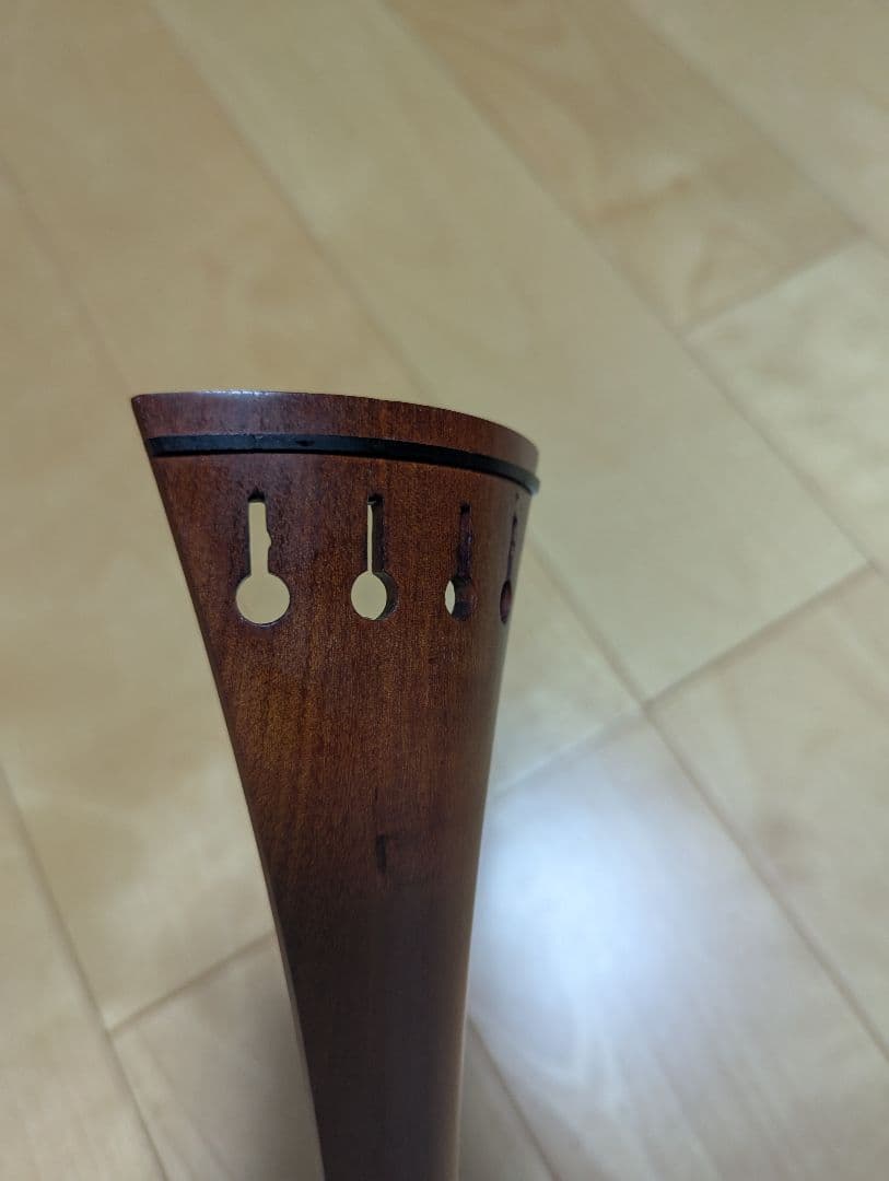 超希少 Bogaro & Clemente チェロテールピース