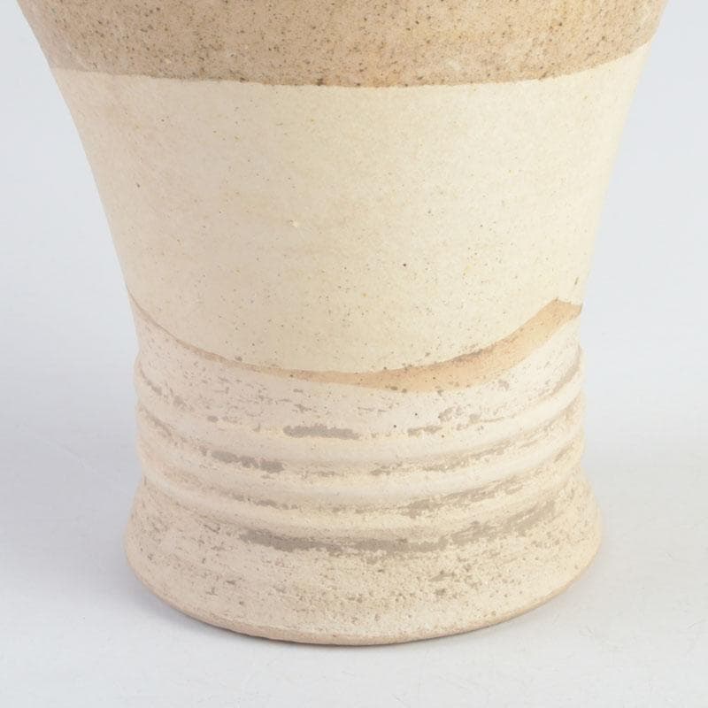 中国 遼白地緑彩刻花卉文 輪花口瓶 C 9243A - メルカリ