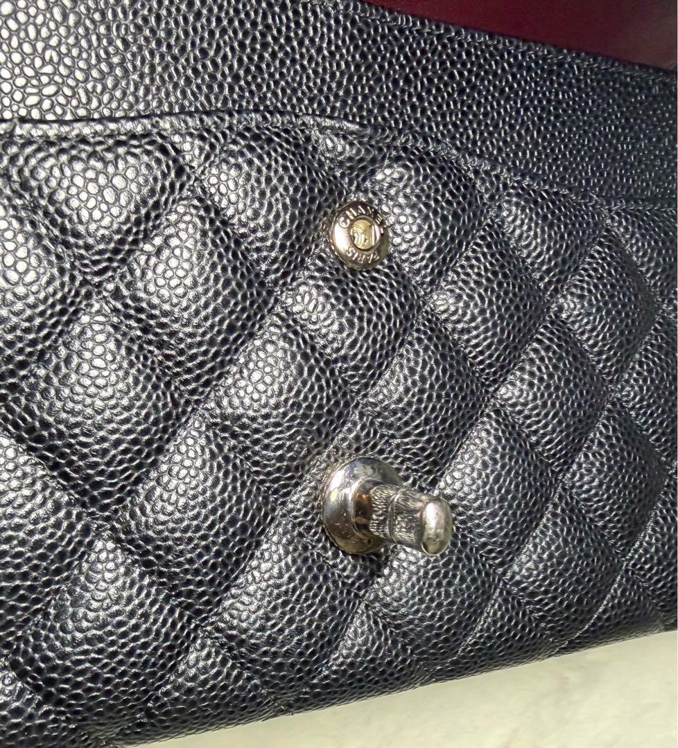 ほぼ新品 CHANEL クラシック マトラッセ25 黒シルバー金具キャビアスキン