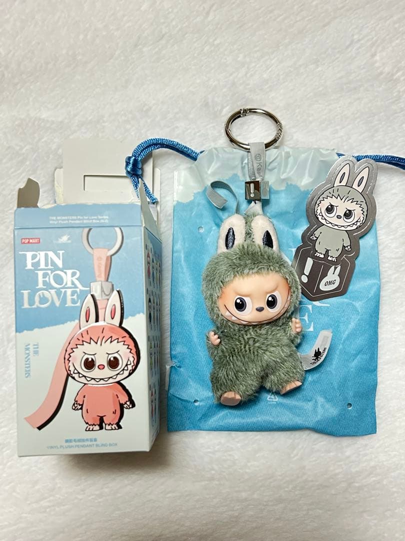 THE MONSTERS PIN FOR LOVE シリーズ