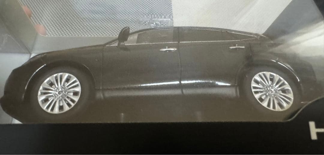 トヨタ ハリアー ミニカー 色見本 カラーサンプル トヨタ ハリアー