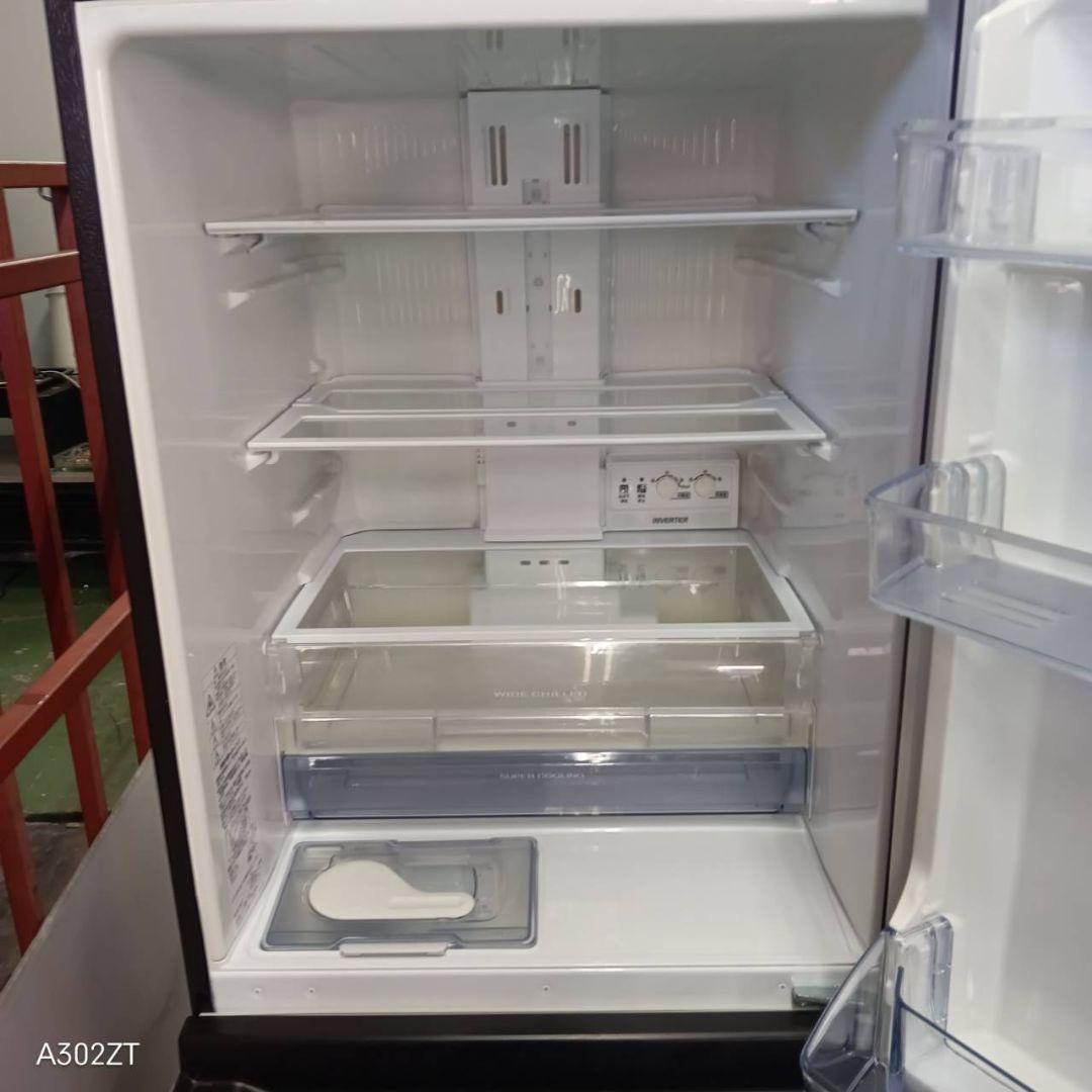 449 送料設置無料 三菱　自動製氷機能付き大型冷蔵庫　330L